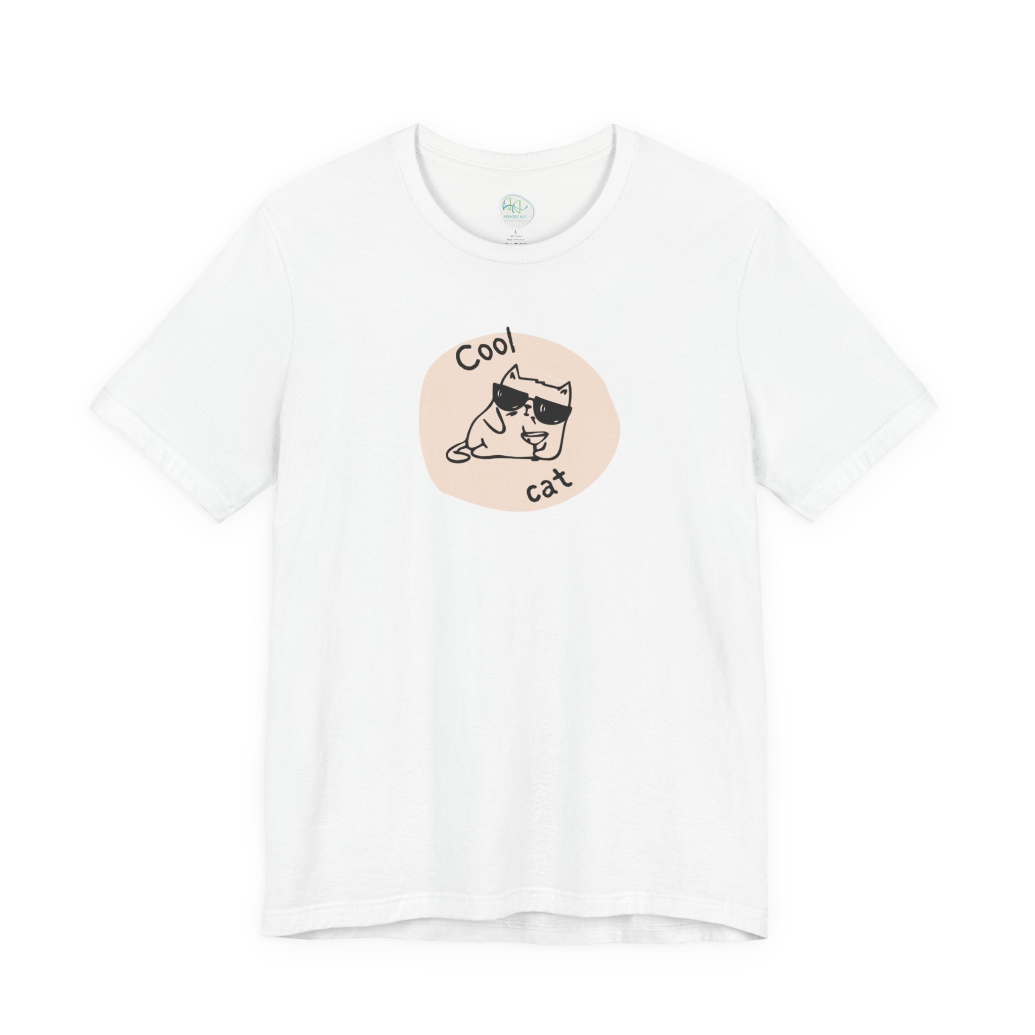 Cool Cat Tee – Retro Minimal Cat Graphic T-Shirt