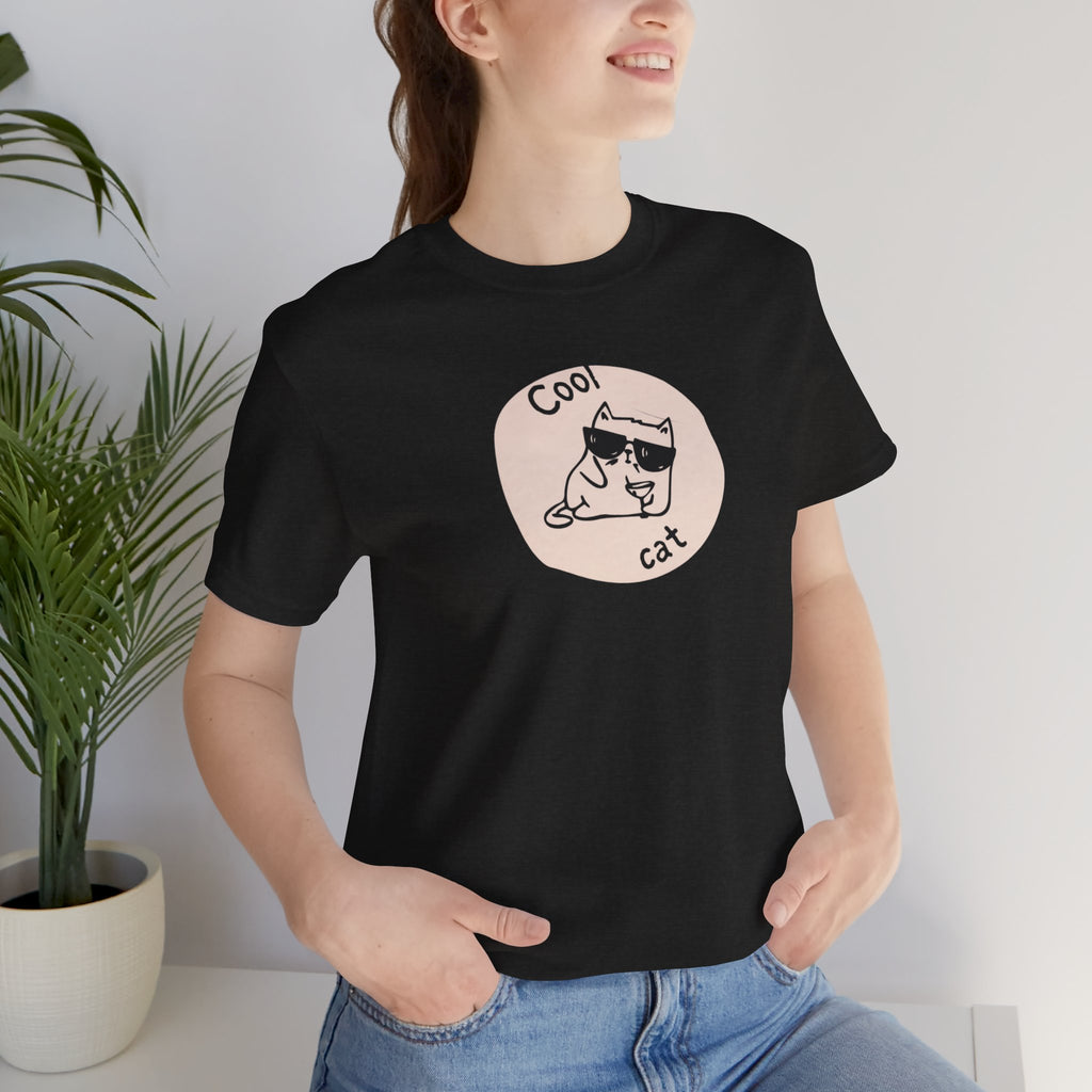 Cool Cat Tee – Retro Minimal Cat Graphic T-Shirt