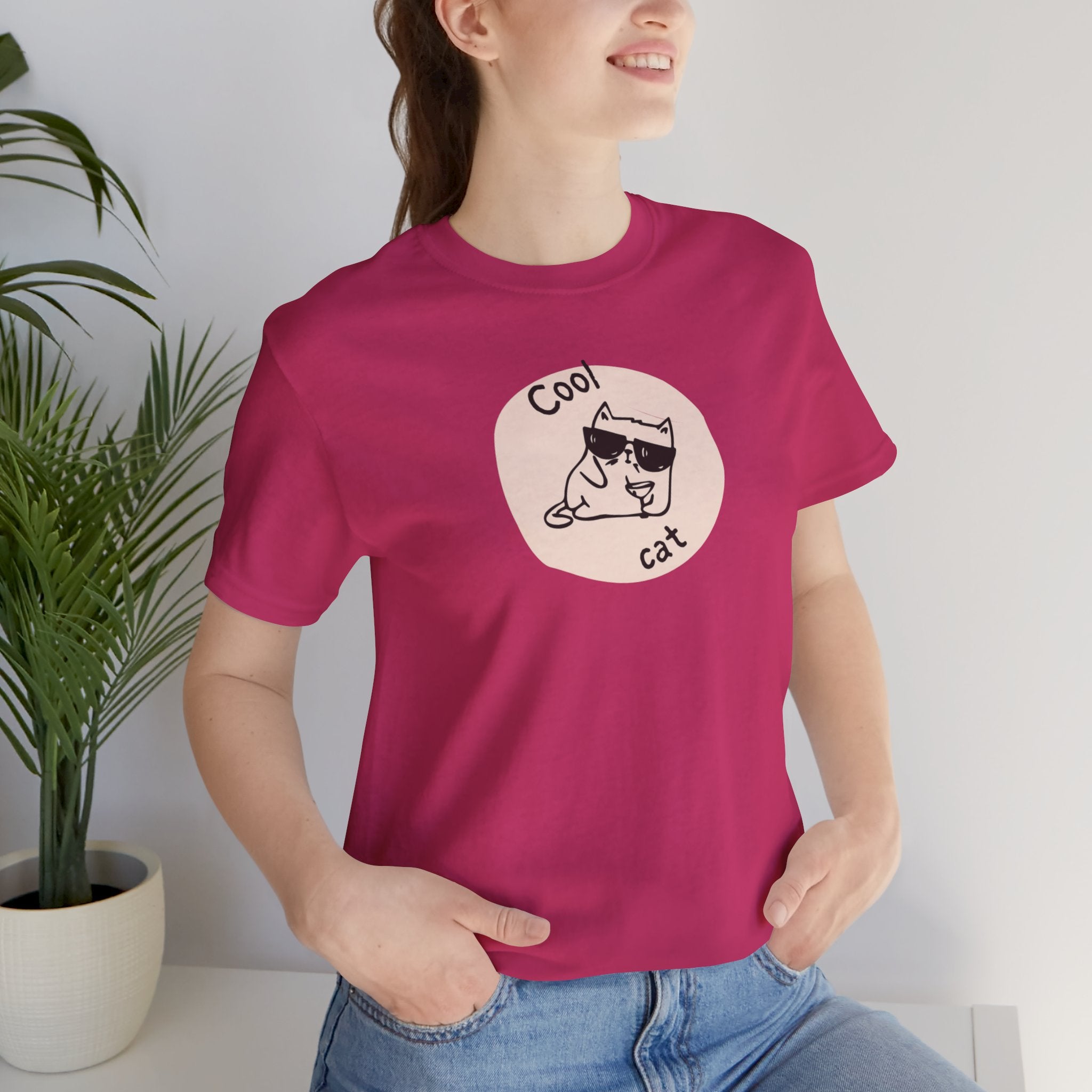 Cool Cat Tee – Retro Minimal Cat Graphic T-Shirt
