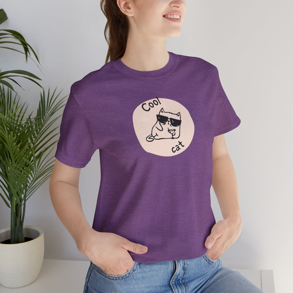 Cool Cat Tee – Retro Minimal Cat Graphic T-Shirt